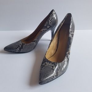 Nine West Snakeskin Pointed Stiletto Heels SZ 11